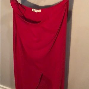 Seductive high low skirt in red